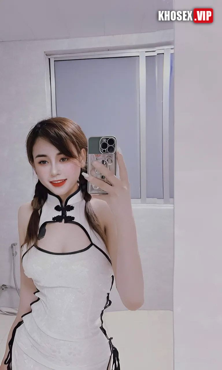 Clip sex check hàng em Tiểu Long Nữ ngây thơ dễ thương 12 Clip sex check hàng em Tiểu Long Nữ ngây thơ dễ thương - Hình 02